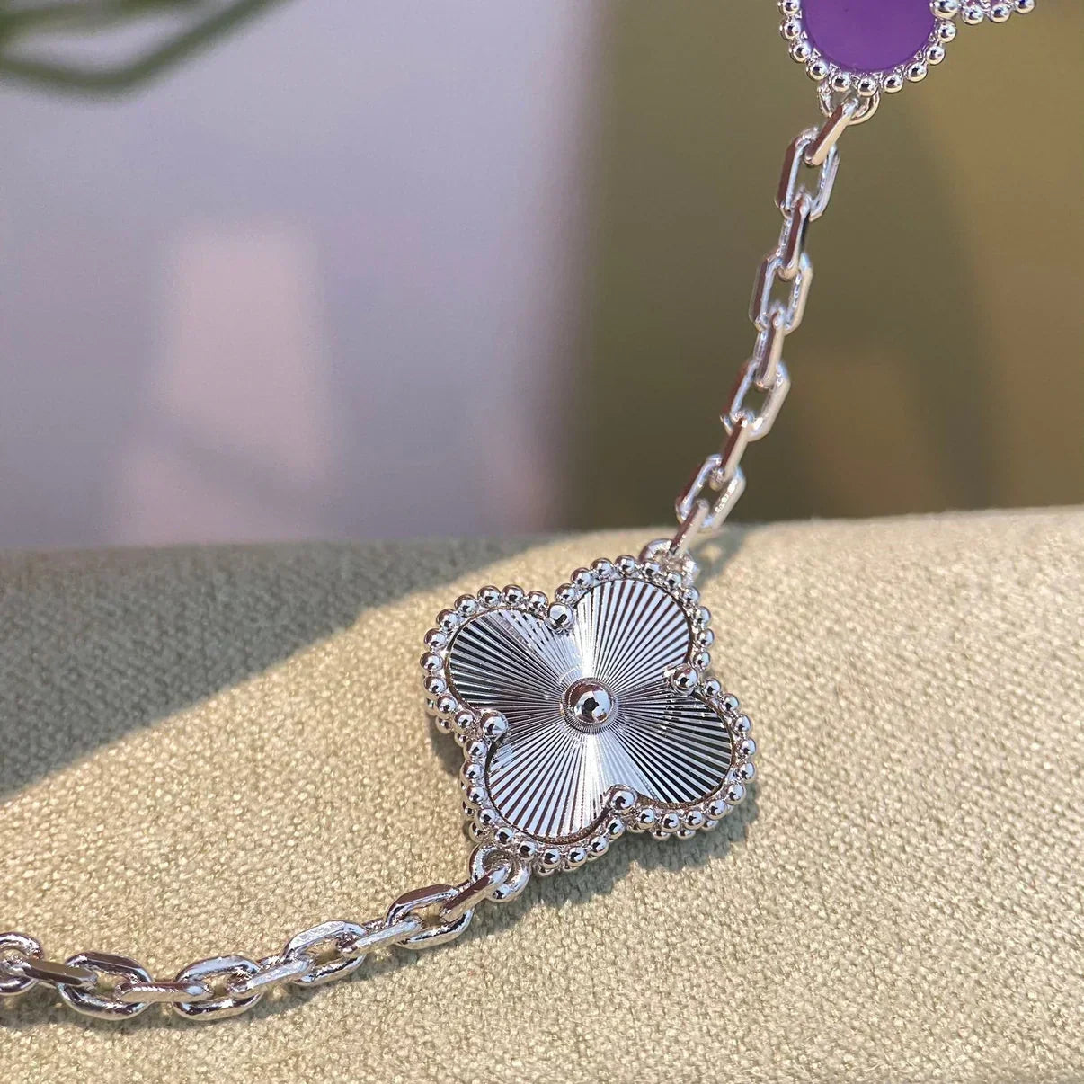 [Lira Jewelry] CLOVER 5 MOTIF VIOLET BRACELET COLLECTION