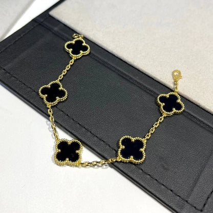 [Lira Jewelry] CLOVER 5 MOTIF ONYXS BRACELET COLLECTION