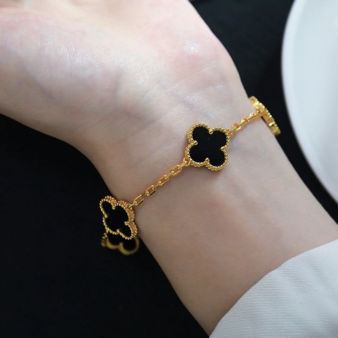 [Lira Jewelry] CLOVER 5 MOTIF ONYXS BRACELET COLLECTION