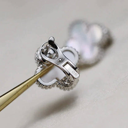 [Lira Jewelry]CLOVER MEDIUM 1 MOTIFS  WHITE MOP EARRINGS SILVER