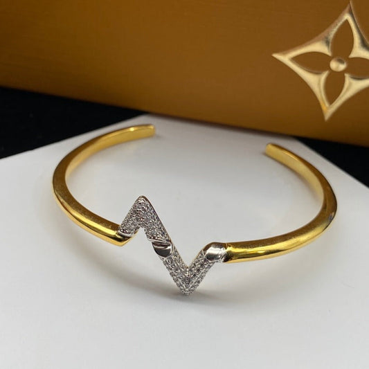 [Lira Jewelry]VOLTE UPSITE DOWN DIAMOND GOLD OPEN BRACELET
