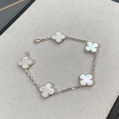 [Lira Jewelry]CLOVER WHITE PEARL MOP 5 MOTIF BRACELET COLLECTION