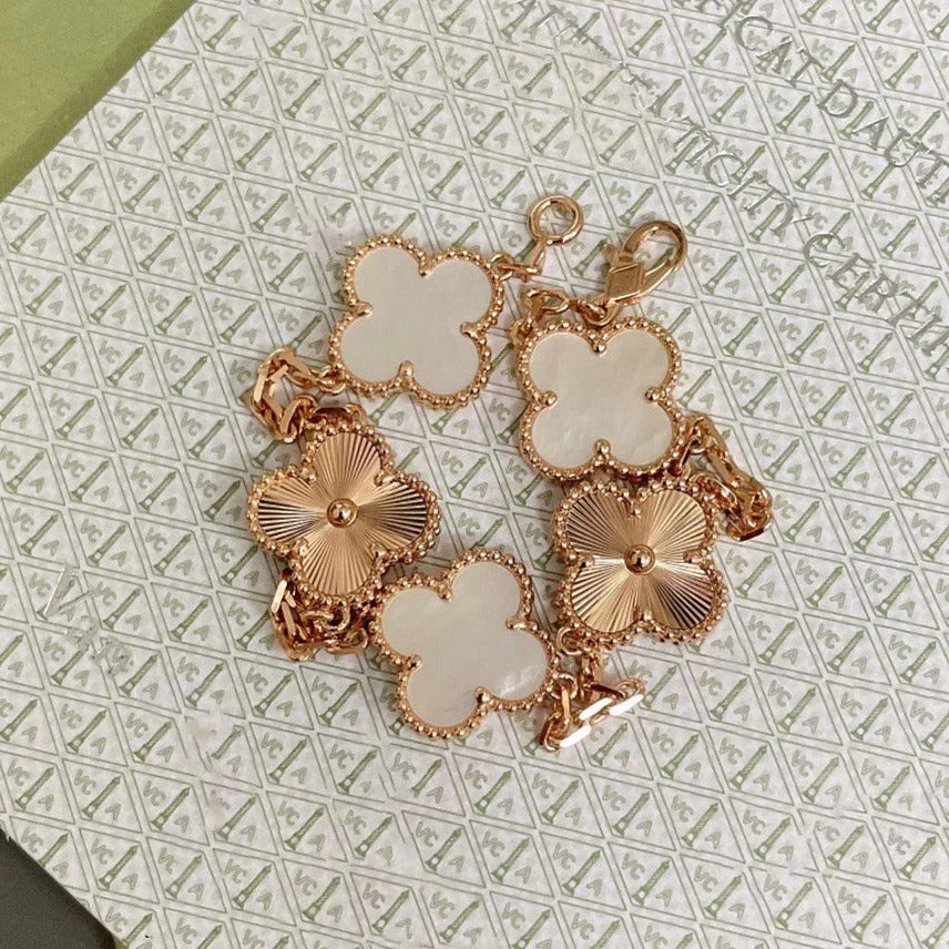 [Lira Jewelry]CLOVER WHITE PEARL MOP 5 MOTIF BRACELET COLLECTION