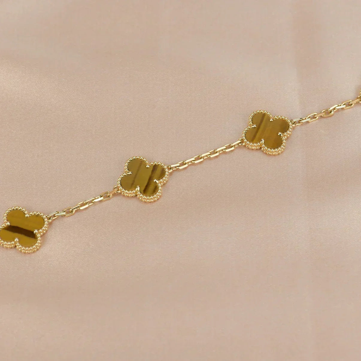 [Lira Jewelry] CLOVER 5 MOTIFS TIGER EYE BRACELET COLLECTION