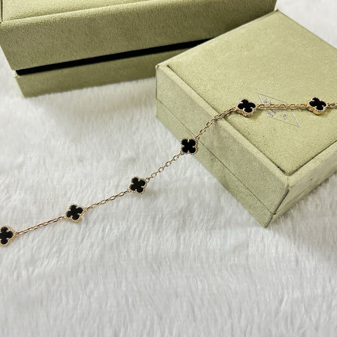 [Lira Jewelry]CLOVER 6 MOTIF  ONYXS BRACELET