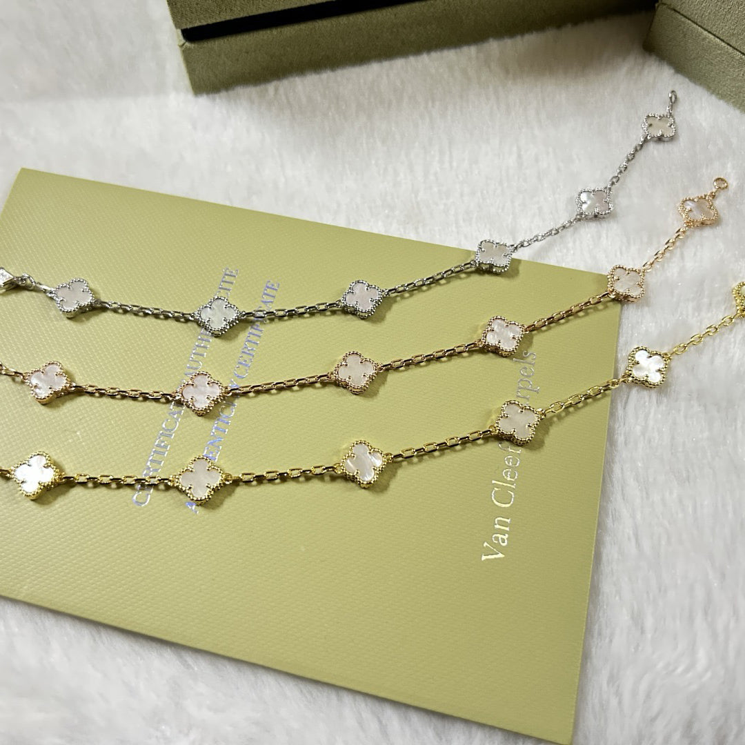 [Lira Jewelry]CLOVER 6 MOTIF WHITE MOP BRACELET
