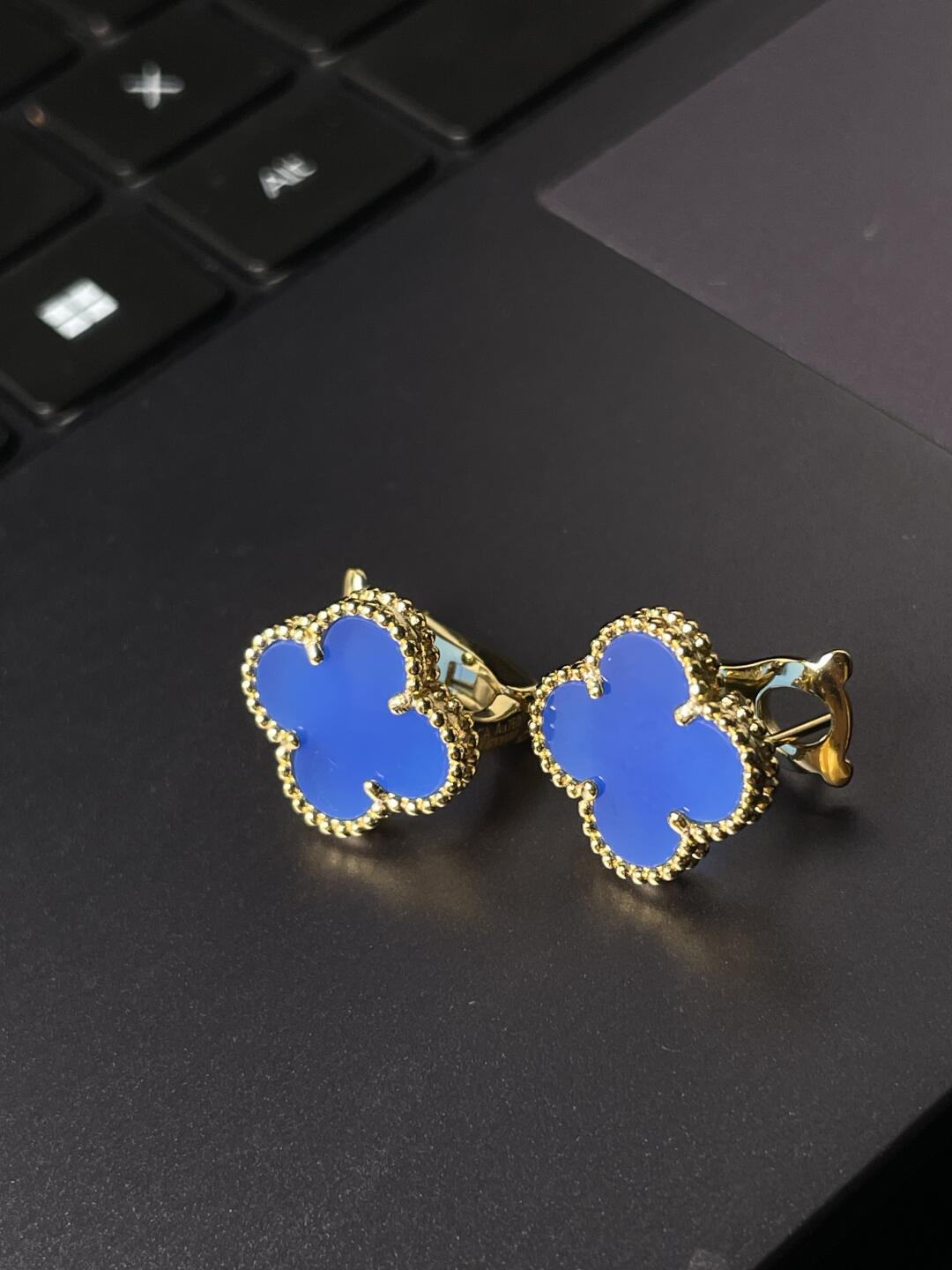 [Lira Jewelry] CLOVER LARGE (20mm) 1 MOTIFS BLUE MOP STUD EARRINGS