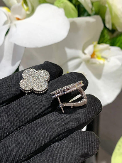 [Lira Jewelry]CLOVER 20MM MOTIFS DIAMOND STUD EARRINGS SILVER