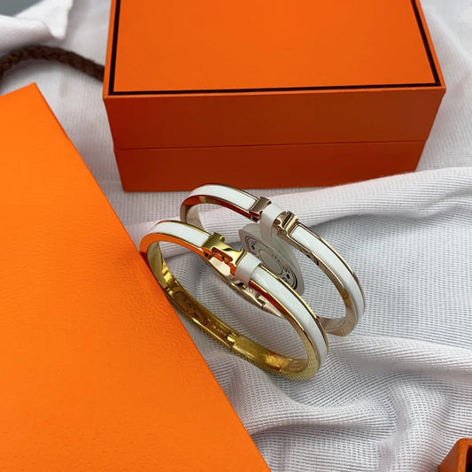 [Lira Jewelry]CLASSIC HM CLIC WHITE 8MM ENAMEL BRACELET