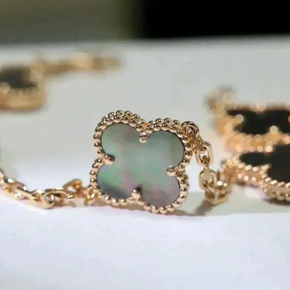 [Lira Jewelry] CLOVER 5 MOTIF GRAY MOP BRACELET COLLECTION
