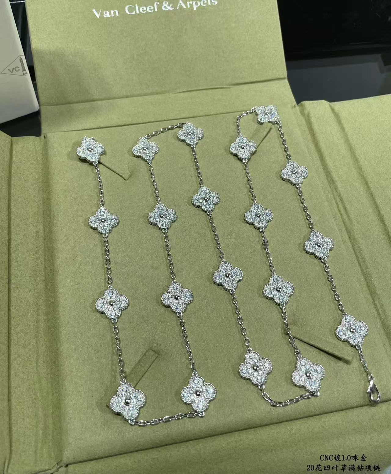 [Lira Jewelry]CLOVER 20 MOTIFS FULL-DIAMOND NECKLACE
