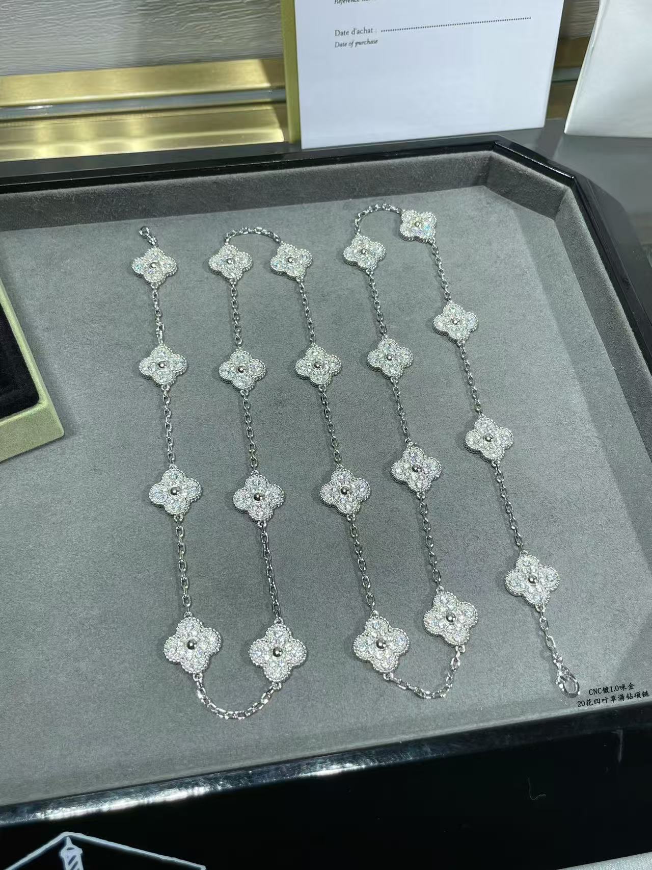 [Lira Jewelry]CLOVER 20 MOTIFS FULL-DIAMOND NECKLACE