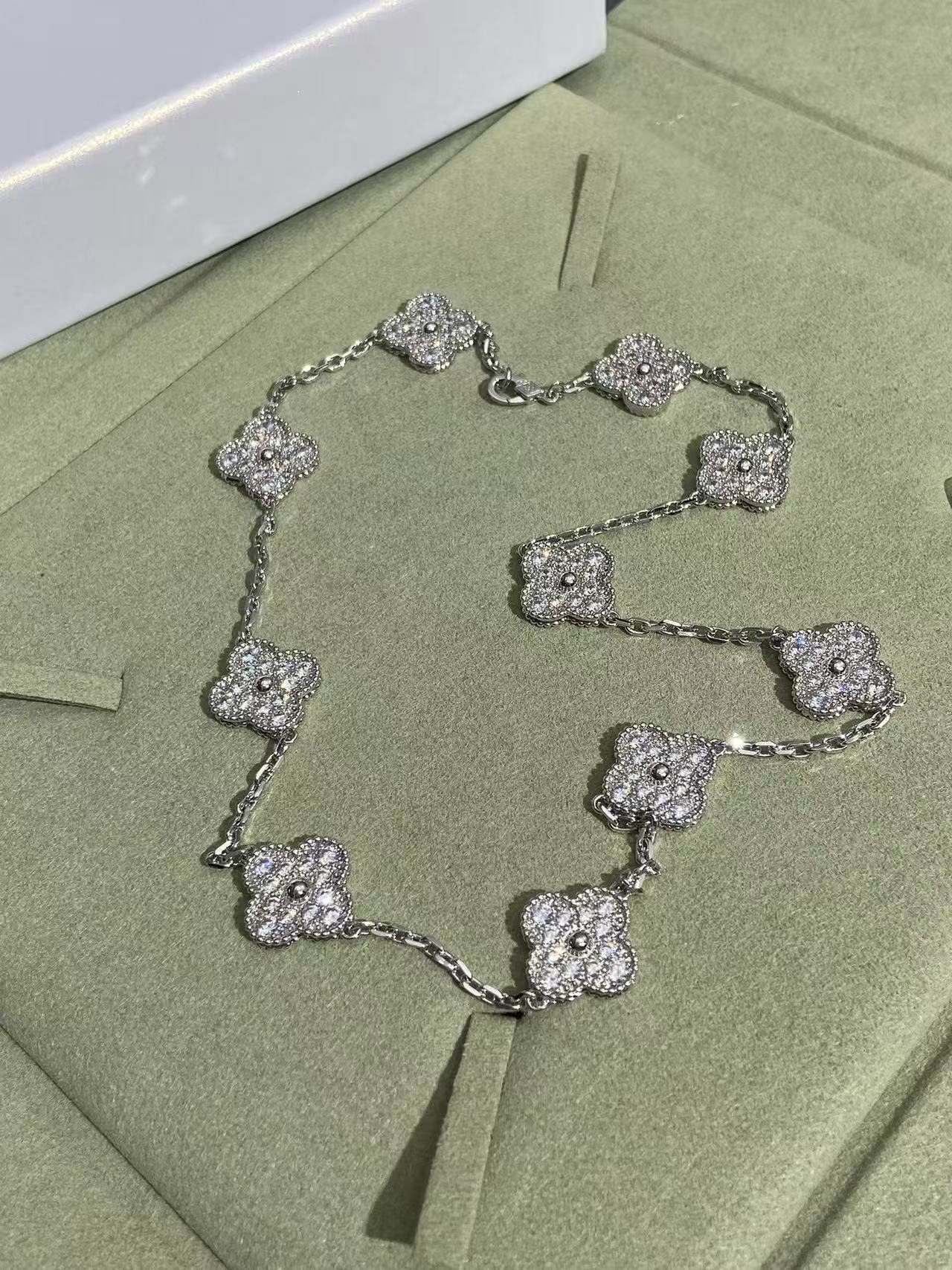 [Lira Jewelry]CLOVER 10 MOTIFS  FULL DIAMOND NECKLACE