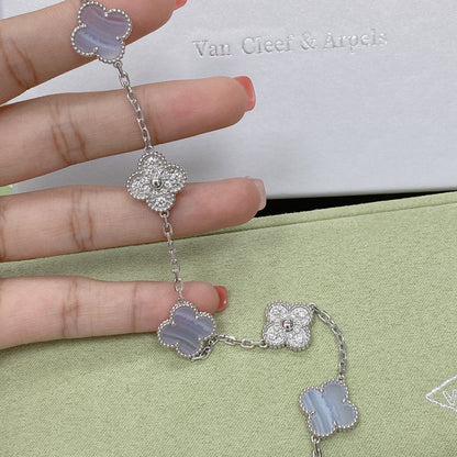 [Lira Jewelry] CLOVER 5 MOTIF PURPLE CHALCEDONY BRACELET COLLECTION