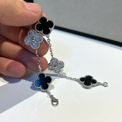 [Lira Jewelry] CLOVER 5 MOTIF ONYXS BRACELET COLLECTION