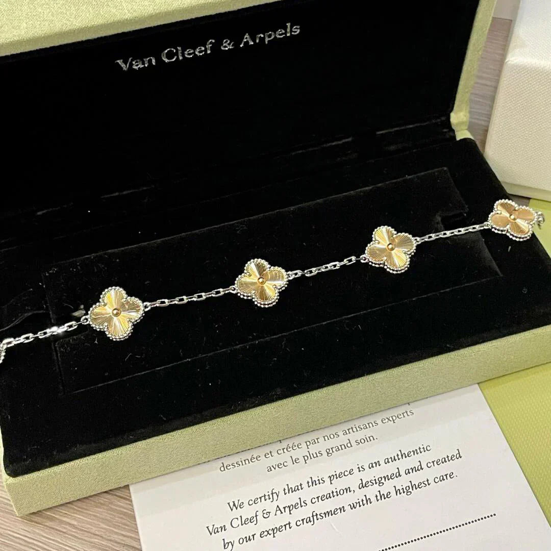 [Lira Jewelry] CLOVER 5 MOTIF LASER BRACELET COLLECTION