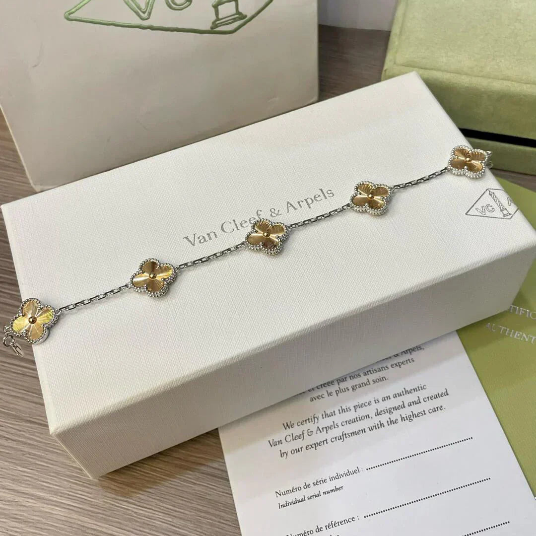 [Lira Jewelry] CLOVER 5 MOTIF LASER BRACELET COLLECTION
